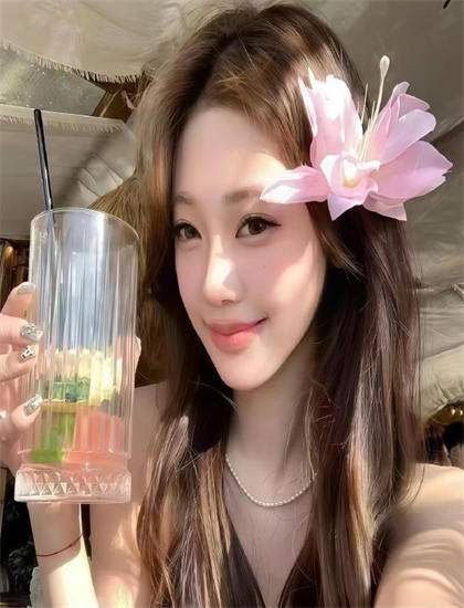 打扑克又疼又叫的小视频_秦岚男人装_热辣滚烫免费版电影在线播放